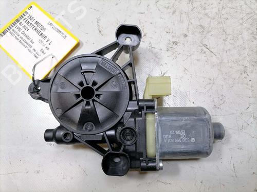 Left front window motor VW GOLF VIII Variant (CG5, DB5) 1.5 eTSI | BP31774924E21 