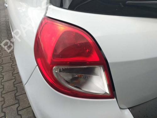 Feu arrière gauche RENAULT CLIO III (BR0/1, CR0/1) 1.2 16V (BR0P, CR0P) (101 hp) 31774671