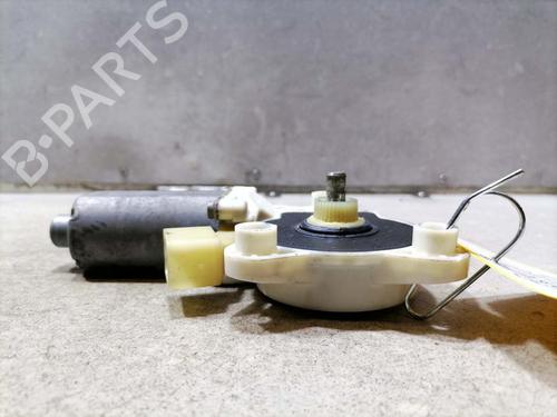 Left front window motor MERCEDES-BENZ E-CLASS T-Model (S211) E 200 T Kompressor (211.242) | BP31773736E21