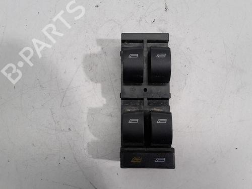 Pulsantiera anteriore sinistra VW NEW BEETLE (9C1, 1C1) 1.6 (100 hp) 31772742