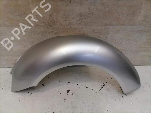 Guarda-lamas esquerdo VW NEW BEETLE (9C1, 1C1) 2.0 (115 hp) 31773180