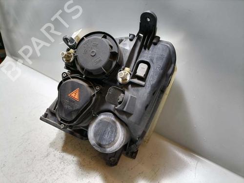 Right headlight OPEL MERIVA A MPV (X03) 1.4 16V Twinport (E75) | BP31771608C29