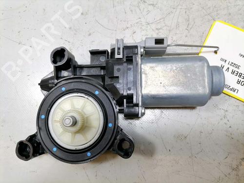 Used Right front window motor Right front window motor VW UP! (121, 122, BL1, BL2, BL3, 123) e-Up (83 hp) 31774643 31774643
