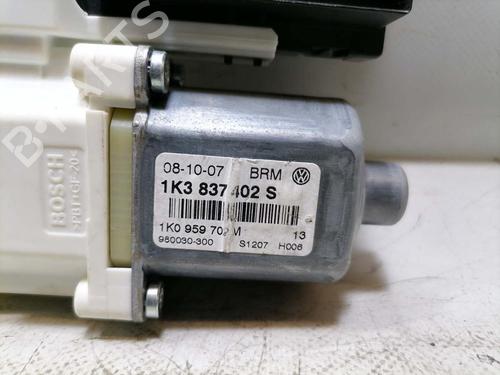 Left front window motor VW GOLF VI (5K1) 1.6 | BP34196005E21  - Image 5