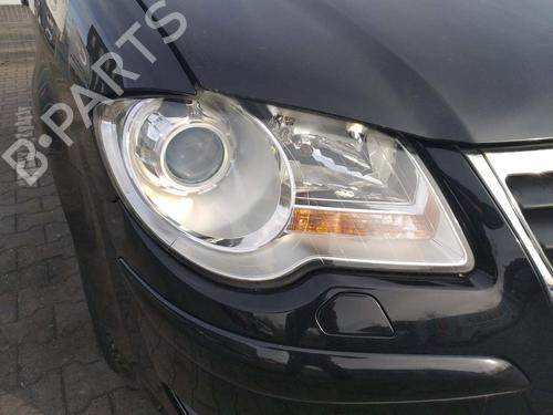 Used Right headlight Right headlight VW TOURAN (1T1, 1T2) 1.4 TSI (140 hp) 33853123 33853123
