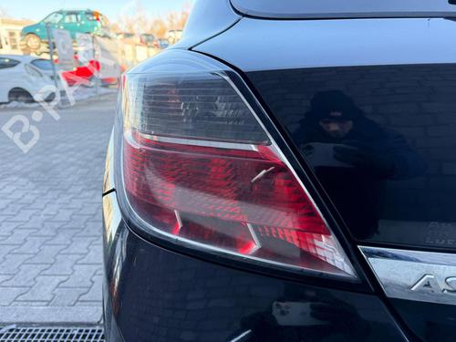 Used Left taillight OPEL ASTRA H GTC (A04) 1.6 (L08) (116 hp) 31792222