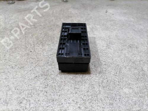 Left front window switch AUDI Q3 (8UB, 8UG) 2.0 TDI quattro | BP31772473I27