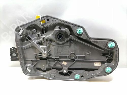 Używane Mechanizm podnoszenia szyby tylnej prawej AUDI Q4 E-TRON SUV (F4B) 35 (170 hp) 31774234