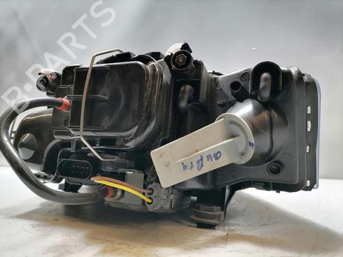 Right headlight AUDI A6 C5 Avant (4B5, 4B6) 2.5 TDI quattro | BP31774791C29 