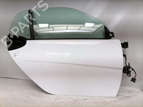 Used Right front door Right front door SMART FORTWO Coupe (451) 1.0 (451.331, 451.380) (71 hp) 35917022 35917022