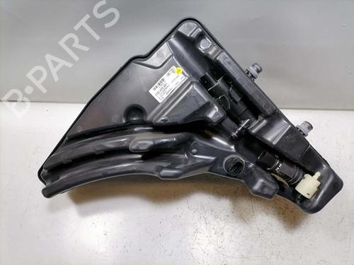 Used Windscreen washer tank Windscreen washer tank PORSCHE MACAN (95B) 2.0 (245 hp) 33295022 33295022