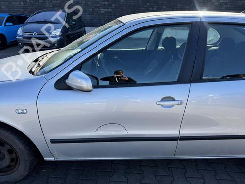 Used Left front door Left front door SEAT LEON (1M1) 1.8 20V (125 hp) 34407399 34407399