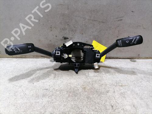 Used Switch VW GOLF VII (5G1, BQ1, BE1, BE2) e-Golf (136 hp) 31772624