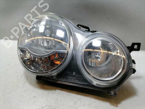 Used Right headlight VW POLO IV (9N_, 9A_) 1.2 (54 hp) 31774631