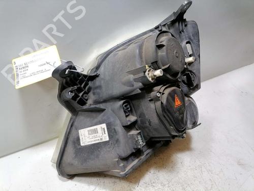 Right headlight OPEL MERIVA A MPV (X03) 1.4 16V Twinport (E75) | BP31771608C29