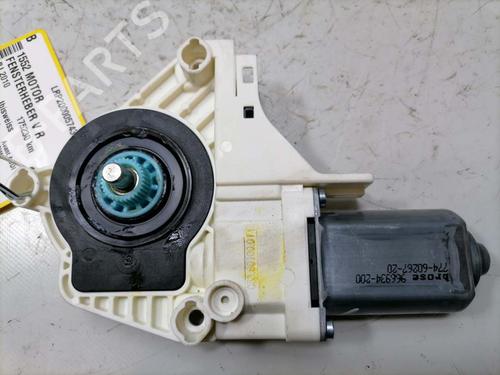 right-front-window-motor-audi-a4-b8-avant-8k5-2007-2008-2009-2010-2011-2012-2013-2014-2015-2016-2017-31774823 main image