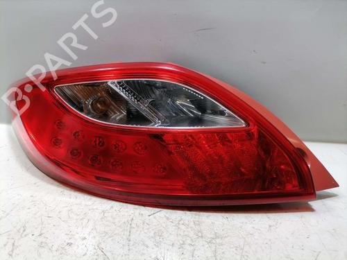 Feu arrière gauche MAZDA 2 (DE_, DH_) 1.5 (DE5FS) (103 hp) 31839066