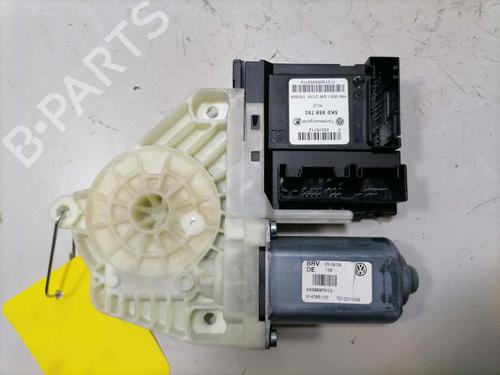 Left front window motor VW GOLF VI (5K1) 1.4 | BP31774499E21 
