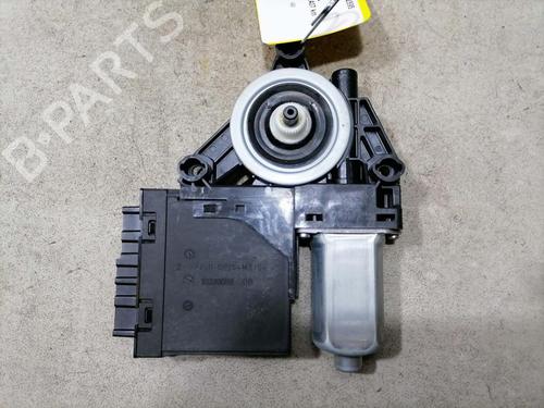 Left front window motor VOLVO XC60 II (246) D5 AWD | BP31773341E21  - Image 7