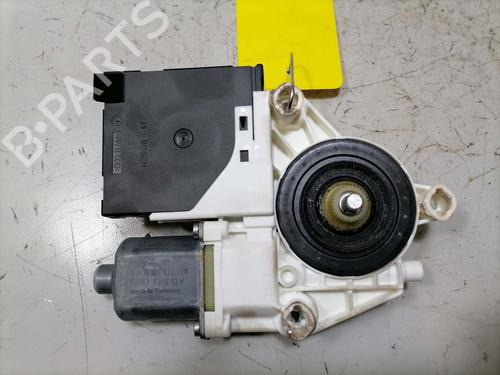 Used Right front window motor VW GOLF PLUS V (5M1, 521) 1.6 FSI (115 hp) 32373544