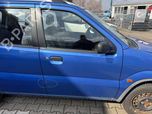 Used Right front door Right front door SUZUKI IGNIS I (FH) 1.3 (HV51, HX51, RG413) (83 hp) 33410513 33410513