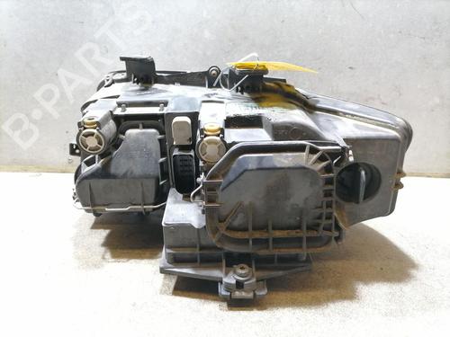 Right headlight AUDI A4 B6 (8E2) 2.0 | BP31772371C29 