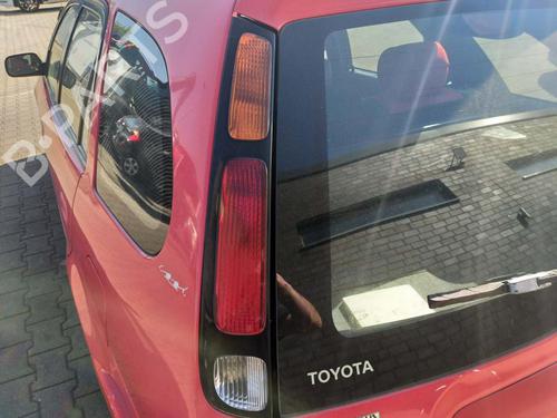 Used Left taillight TOYOTA COROLLA Estate (_E11_) 1.4 (EE111_, EE111R) (86 hp) 31774549
