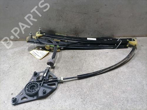 Rudehejsemekanisme ventre foran AUDI Q3 (8UB, 8UG) 2.0 TDI quattro (177 hp) 31772454