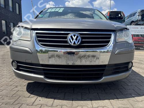 Foran støtfanger Foran støtfanger VW TOURAN (1T1, 1T2) 1.4 TSI (140 hp) 36905262 36905262
