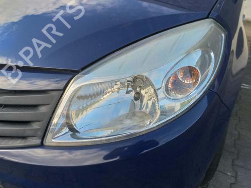 Scheinwerfer links für DACIA SANDERO 1.4 (BS0C, BS0A, BS0G, BS1F, BS0E) (75 hp) 31774699