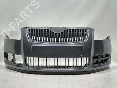 Used Front bumper SKODA FABIA II (542) 1.4 (86 hp) 32031480