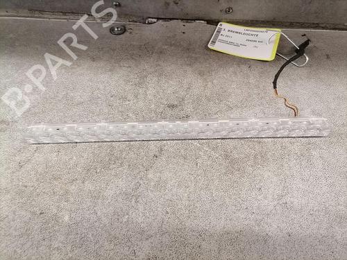 Troisième feu stop BMW 7 (F01, F02, F03, F04) 730 d (245 hp) 31770975