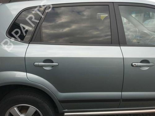 Used Right rear door HYUNDAI TUCSON (JM) 2.7 All-wheel Drive (175 hp) 31771336