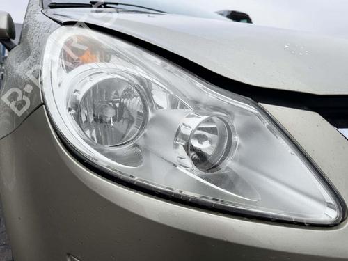 Used Right headlight OPEL CORSA D (S07) 1.2 (L08, L68) (80 hp) 32148661