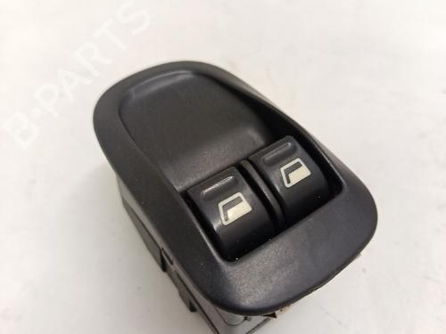 Used Left front window switch PEUGEOT 206 Hatchback (2A/C) 1.9 D (69 hp) 30031863