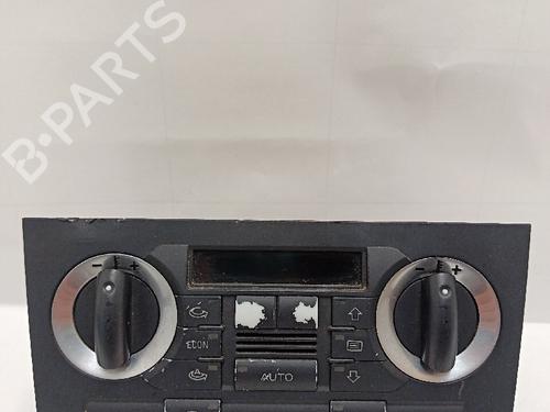 Used Climate control AUDI A3 (8P1) 1.9 TDI (105 hp) 30032485