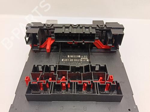 Used Fuse box AUDI A3 (8P1) 1.9 TDI (105 hp) 30032496