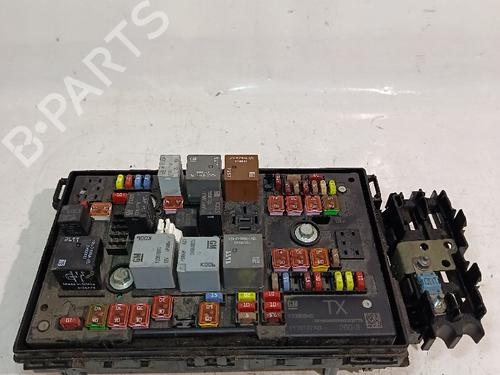 Used Fuse box OPEL ASTRA J Sports Tourer (P10) [2010-2015]  30029543