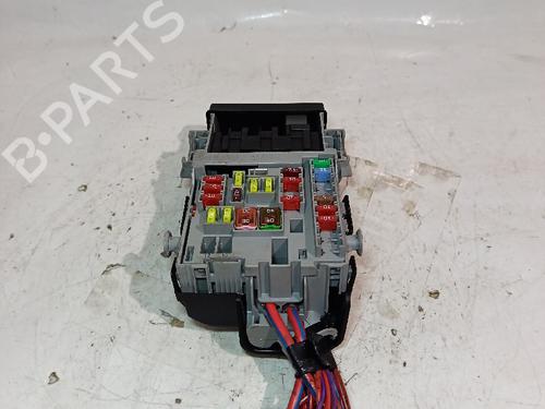 Used Fuse box OPEL ASTRA J Sports Tourer (P10) [2010-2015]  30029556