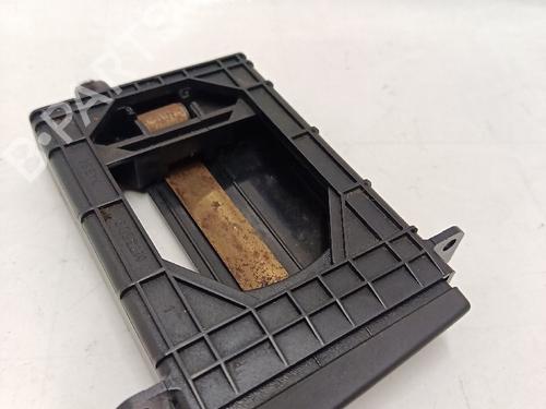 Used Cup/Object holder TOYOTA AVENSIS (_T25_) 1.8 VVT-i (ZZT251_, ZZT251R) (129 hp) 30033272