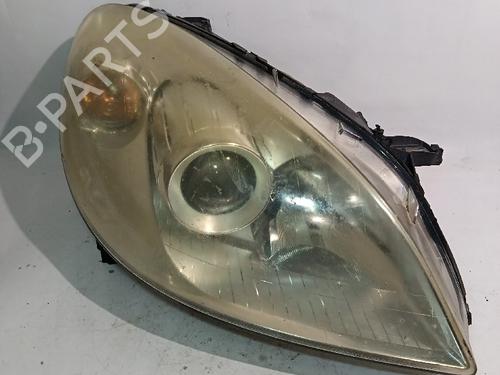 Used Right headlight MERCEDES-BENZ B-CLASS Sports Tourer (W245) [2005-2011]  30029439