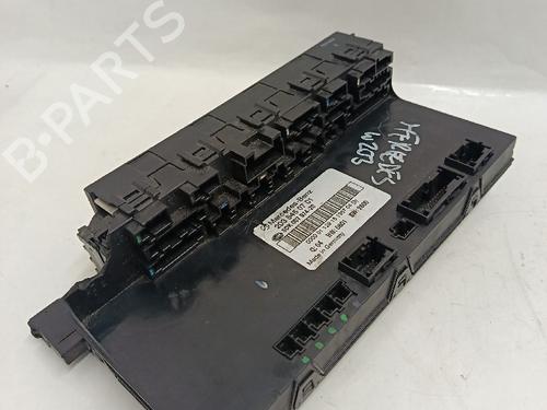 Used Fuse box MERCEDES-BENZ C-CLASS (W203) [2000-2007]  30031924
