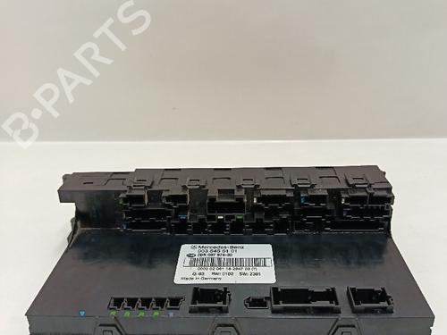 Used Fuse box MERCEDES-BENZ C-CLASS (W203) [2000-2007]  30032057