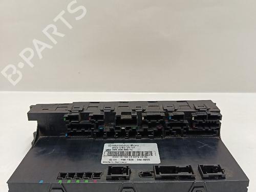 Used Fuse box MERCEDES-BENZ C-CLASS (W203) [2000-2007]  30032058