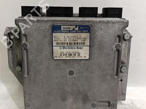 Used Engine control unit (ECU) MERCEDES-BENZ C-CLASS (W203) [2000-2007]  30030939