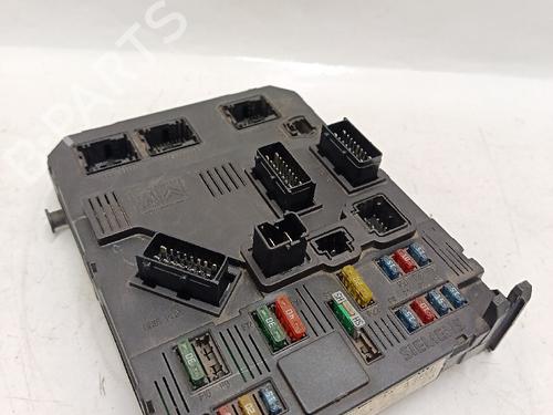 Boîte à Fusibles CITROËN C3 I (FC_, FN_) 1.4 HDi (68 hp) 30031981