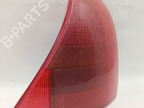 Fanale posteriore destro RENAULT CLIO II (BB_, CB_) 1.9 D (B/CB0E, BB0J) (64 hp) 30033229