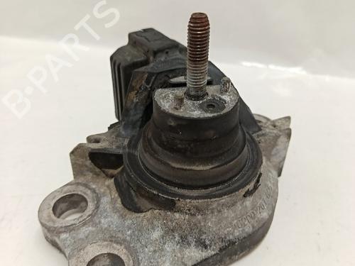 Support de moteur RENAULT CLIO II Hatchback Van (SB0/1/2_) 1.5 dCi (68 hp) 30032739