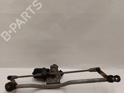 Used Front wiper motor RENAULT CLIO II Hatchback Van (SB0/1/2_) 1.5 dCi (68 hp) 30032605