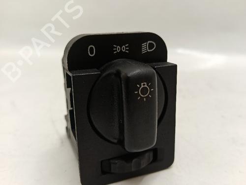 headlight-switch-opel-corsa-b-s93-1993-1994-1995-1996-1997-1998-1999-2000-2001-2002-2003-2004-2005-2006-2007-2008-2009-30031777 main image